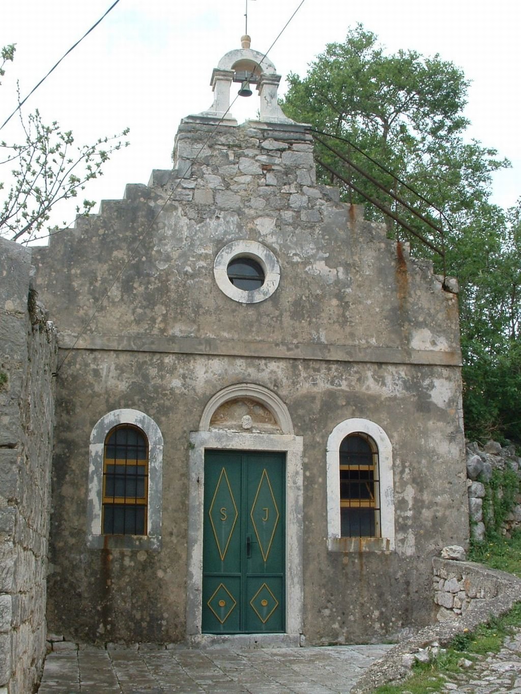 Kosciol sw jozefa svirce