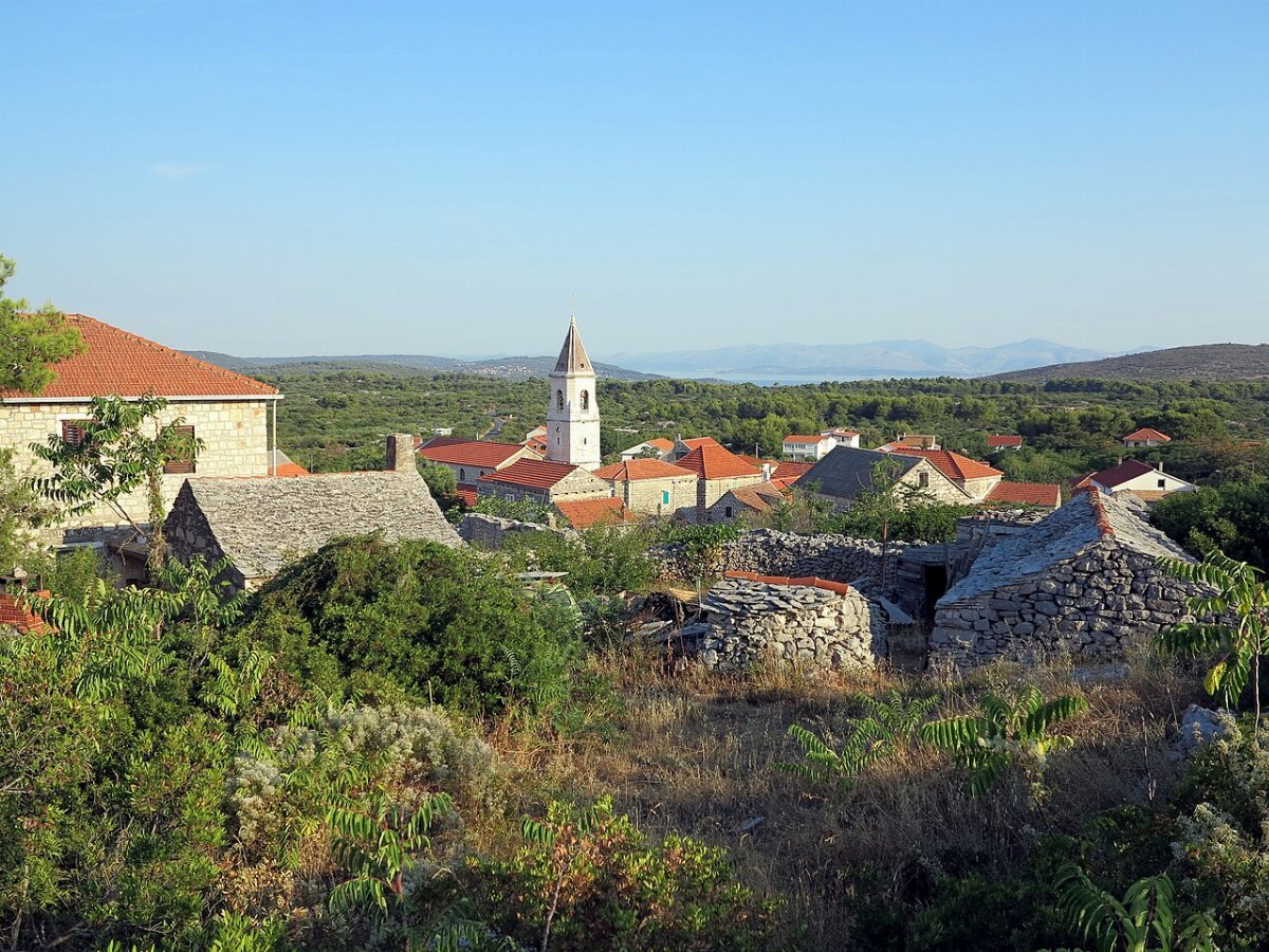 Zespol wiejski gornje selo solta